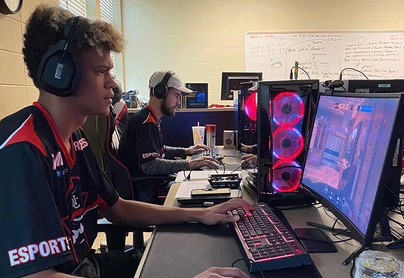 Tie For Esports In Rainbow Six Siege; Dewey Places 4th In Fortnite