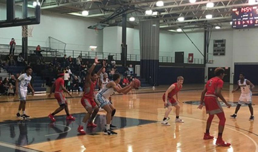 Turnovers and Missed Free Throws Plague Pirates At St. Louis