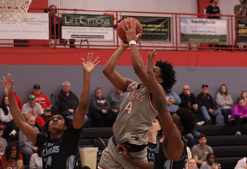 Pirates Move To 20-0 With Decisive Victory Over St. Louis CC