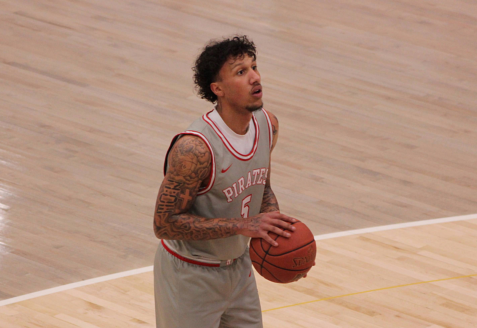 Pirates Stay Perfect With Win At Allen County CC