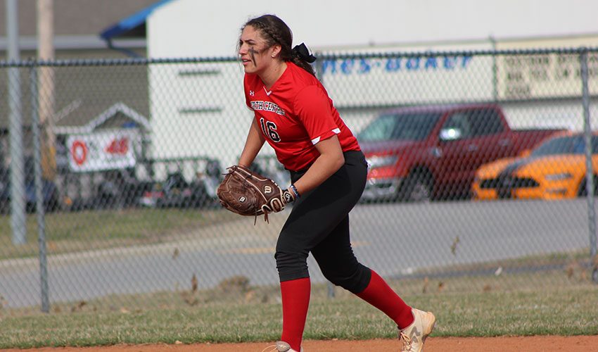 Region 16 Sweep For Lady Pirates