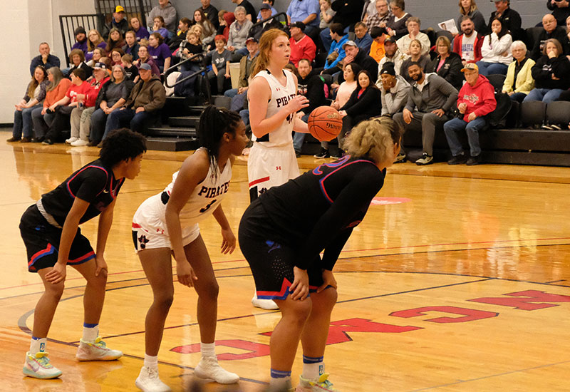 #2 KCKCC Defeats The Lady Pirates