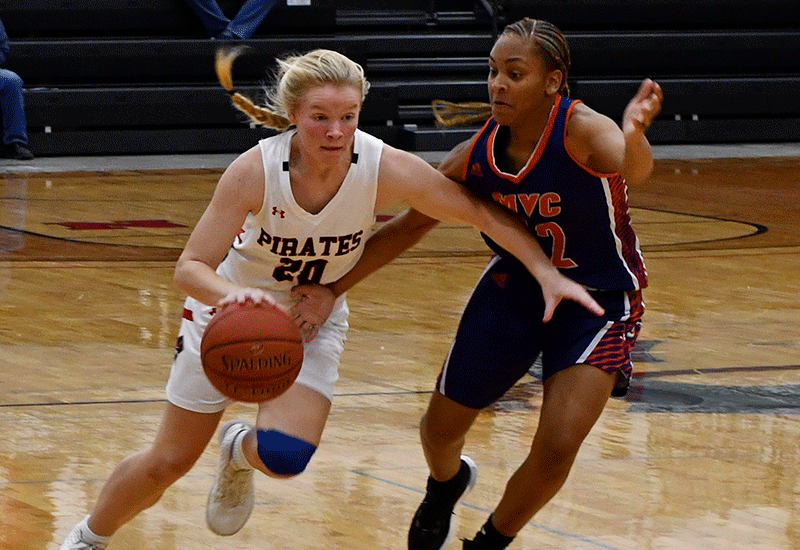 Lady Pirates Take Home Loss