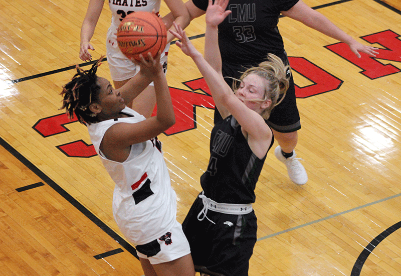 #15 Lady Pirates Start Season With Comfortable Win Over CMU JV