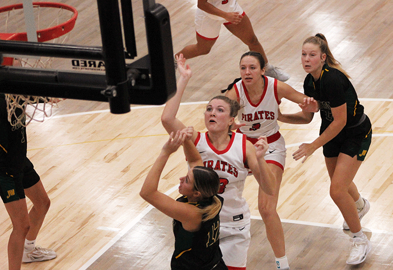 Lady Pirates Rise To #4 In The NJCAA DII Poll And Stay Unbeaten By Downing John Wood CC