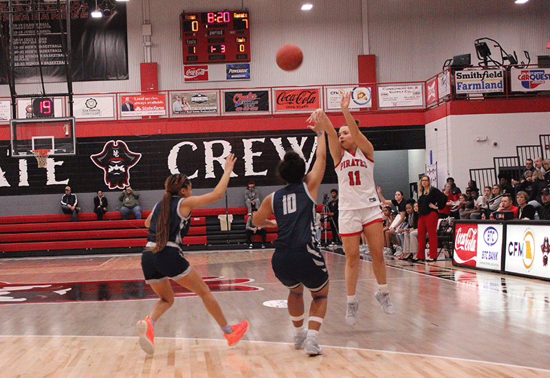 Lady Pirates Stay Perfect In Region 16 Play On Sophomore Day