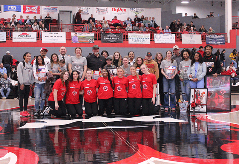 Lady Pirates Improve To 4-0 In Region Play With Sophomore Day Win